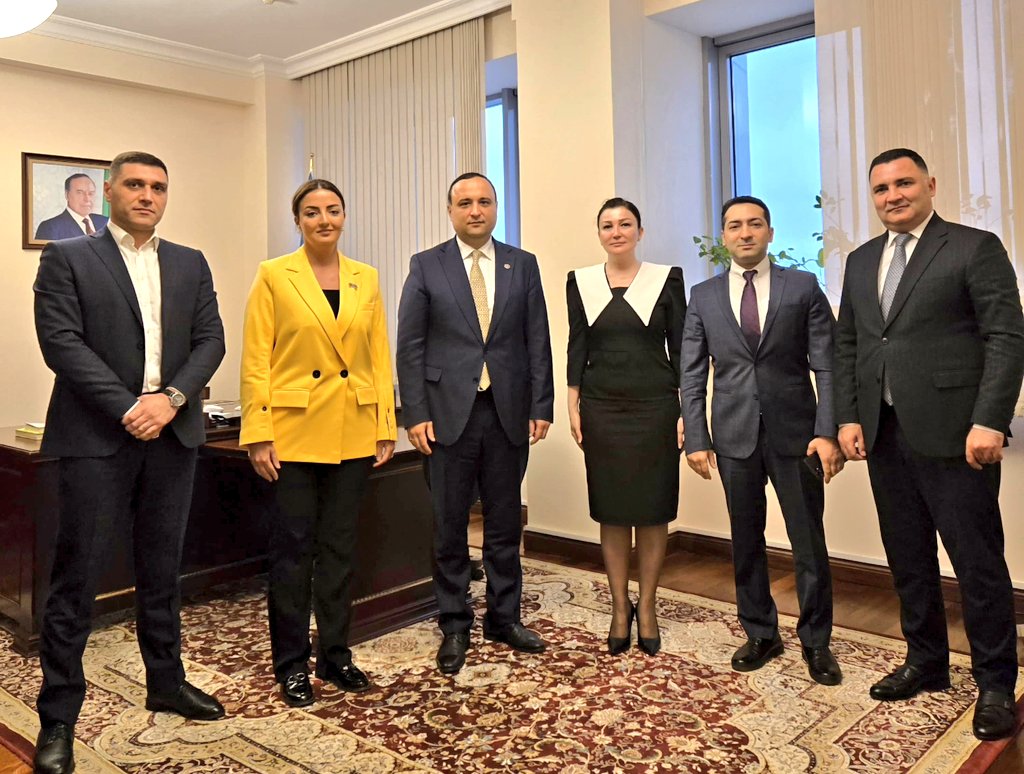 The President of the <a href="/WorldAlpagutFed/">ALPAGUT</a> (WAF), Jala Ahmadova, member of the WAF Board of Directors, @FaridAlizade, President of the Azerbaijan Alpagut Federation (AAF), Fuad Guliyev, and AAF Vice President, Mehman Safarov, held a meeting with the Chairman of the Youth and Sports