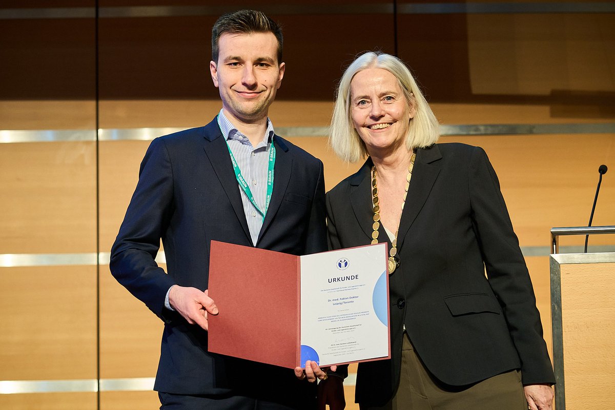 Fabian Doktor (@fabiandoktor) on Twitter photo Great honor to have been awarded with the Ilse Krause Young Investigator Award from the German Society of Pediatric Surgery! This would not have been possible without the support of the entire lab and I'm grateful for the ongoing support of my mentors <a href="/augusto_zani/">Augusto Zani</a> <a href="/martin_lacher/">Martin Lacher</a> Great honor to have been awarded with the Ilse Krause Young Investigator Award from the German Society of Pediatric Surgery! This would not have been possible without the support of the entire lab and I'm grateful for the ongoing support of my mentors <a href="/augusto_zani/">Augusto Zani</a> <a href="/martin_lacher/">Martin Lacher</a>
