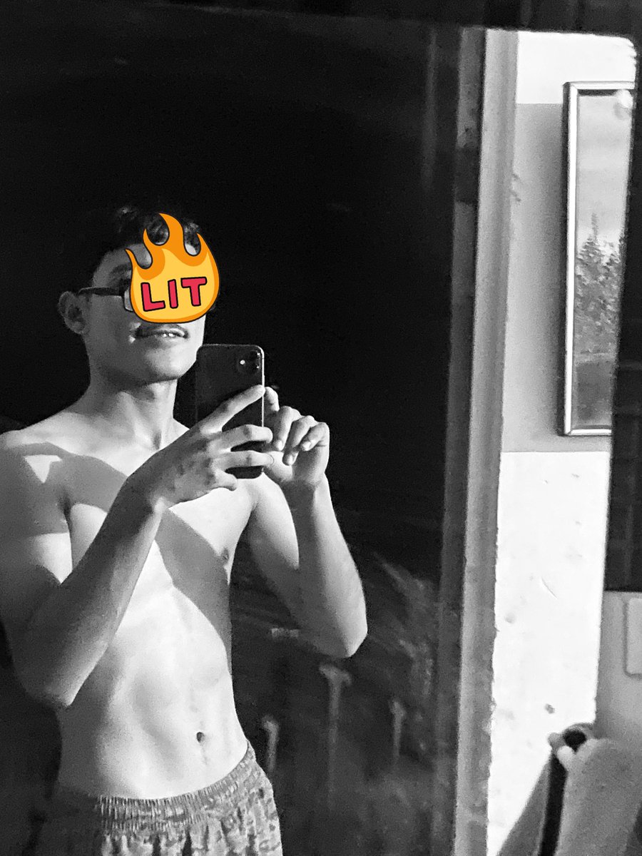 Alex95378754's tweet photo. Linda tarde 😃 #gay #masculine #orgullomexicano #boy https://t.co/VaYLgLYBY9