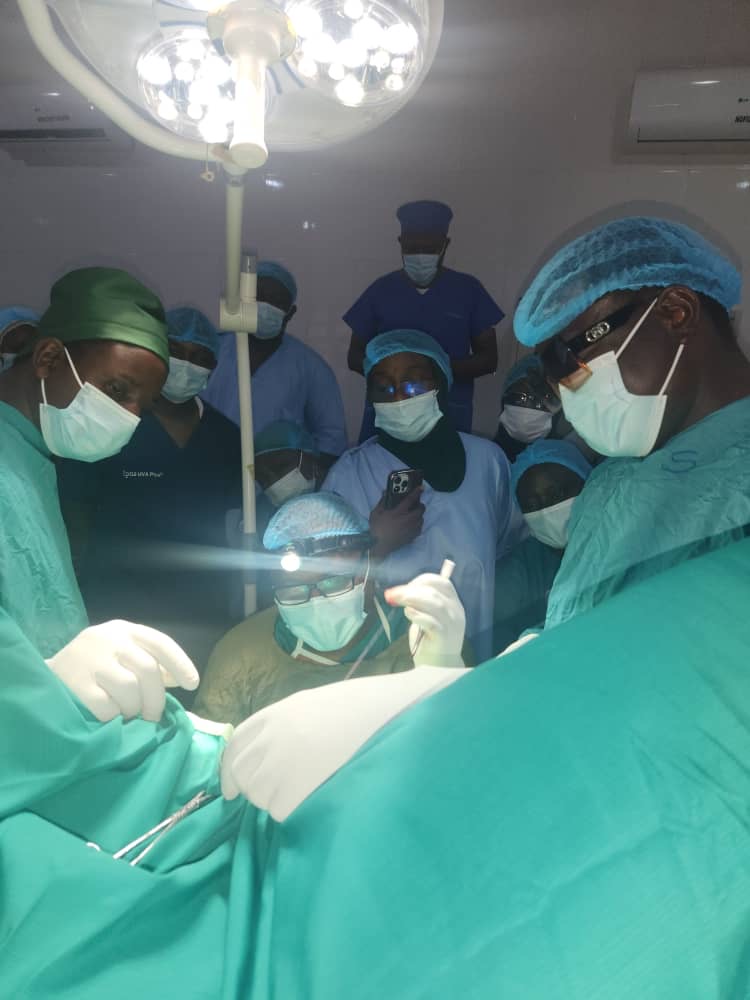 FIGOHQ's tweet photo. This week, the National Obstetric Fistula Centre Babbar-Ruga in Nigeria hosts a FIGO regional workshop to boost local capacity in obstetric fistula treatment. With a focus on surgical skill development and collaborative efforts to tackle this neglected health issue. https://t.co/5jH8VdJI63