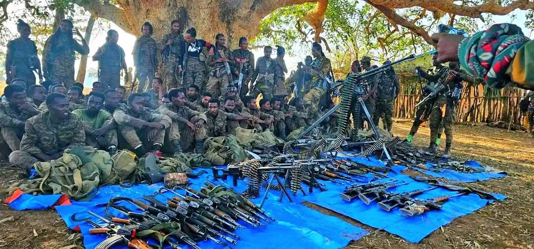 JBaayisaa's tweet photo. the OLA's attack action against the enemy army. and the victory achieved.

@AWoldetensa @StateDept @addisstandard https://t.co/rf8XxLW4m0