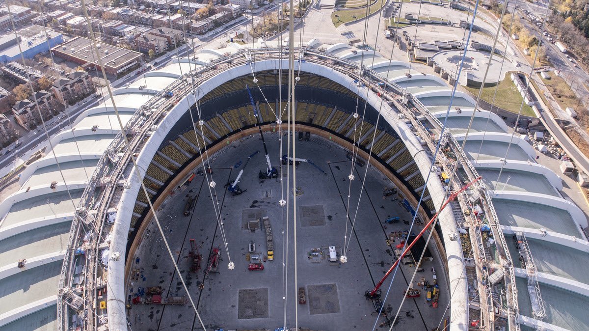 PapiTisoy's tweet photo. @thecatinthekit1 @MaximeTruman @JeremyFilosa In that case, it’s very unfortunate… the stadium will reopen in 2028 with the closest seats even further from the playing surface. They demolished the movable stands and gave away those seats https://t.co/csg5ZqoTxk