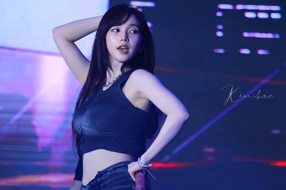 #유지민_생일이다_기분_업
#Chapter25WithKarina
#카리나 #Karina #에스파 #aespa #HappyKARINADay