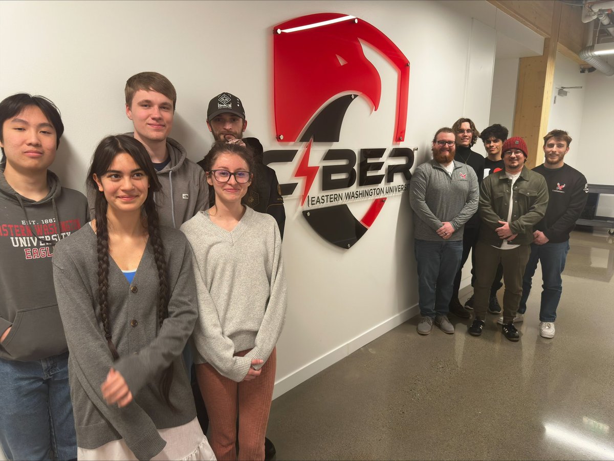 Eagles on the national stage! 🦅 Our @EWU_CyberSec team is heading to the NCAE Cyber Games Invitational in Tampa this Saturday! This is their FOURTH consecutive appearance! Let's all send them some good luck! 💻🛡️ #EWUCyberDefenders #NCAECyberGames #EWU 
go.ewu.edu/3EkbgEB