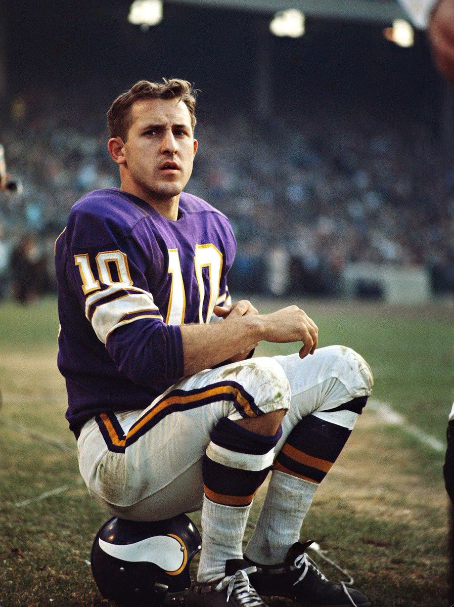 RichEisenShow's tweet photo. We're #FranTarkenton days away from the 2025 #NFLDraft. https://t.co/AoMA8euUO2