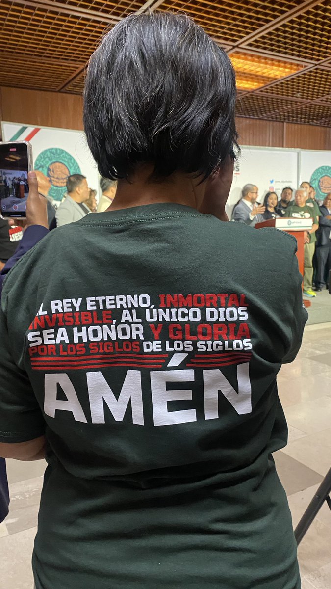 Isa_Uribe's tweet photo. ‼️🚨En la Cámara de Diputados promueven MARCHA por JESÚS… https://t.co/ErbLxA1KyM
