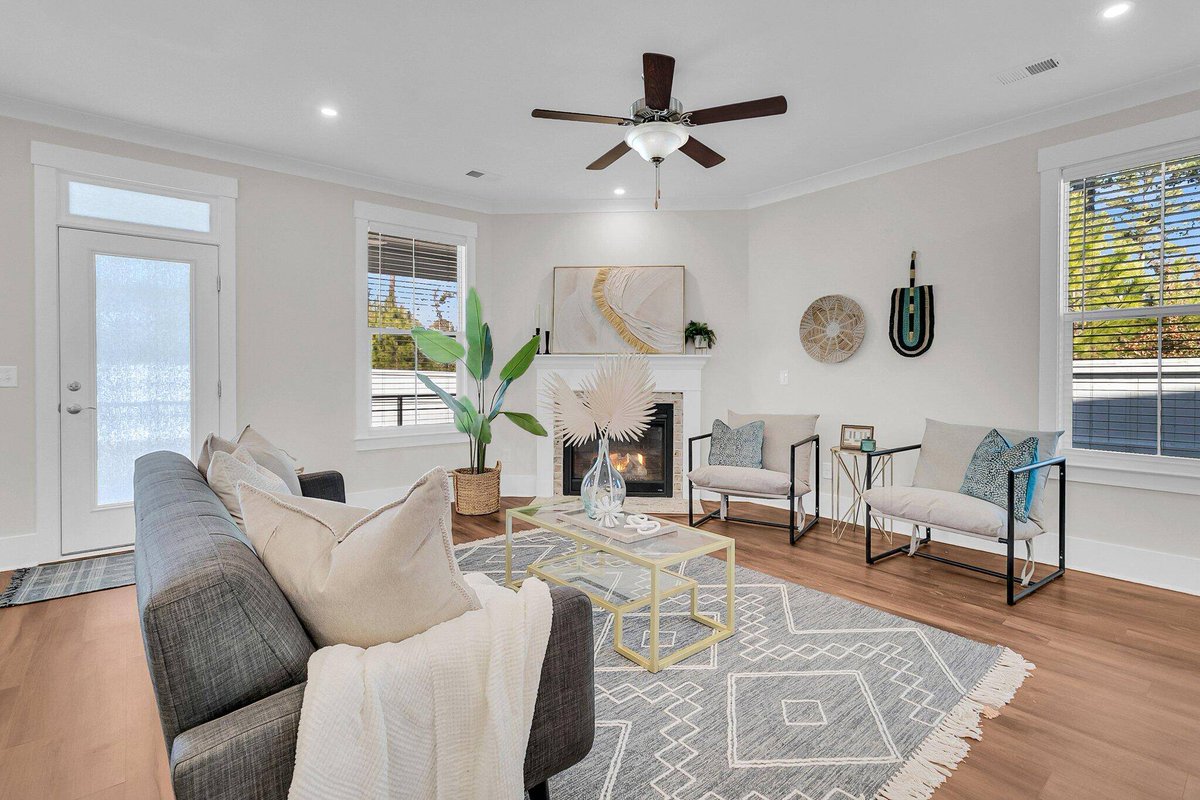 TroyPhillips33's tweet photo. New Listing Price: $1,050,000
1064 Harriman Ln, Charleston, SC 29492 is a fantastic property with 3 bedrooms and 2.5 bathrooms.
See more here: https://t.co/i7nN6r7WvM https://t.co/TZvHX0mBvN