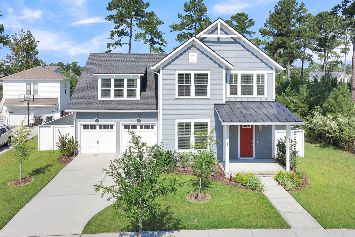 TroyPhillips33's tweet photo. New Listing Price: $1,050,000
1064 Harriman Ln, Charleston, SC 29492 is a fantastic property with 3 bedrooms and 2.5 bathrooms.
See more here: https://t.co/i7nN6r7WvM https://t.co/TZvHX0mBvN