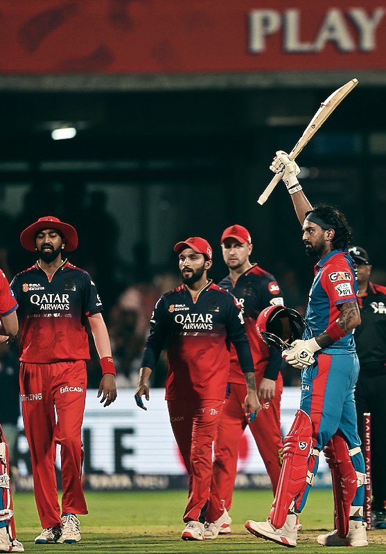 HardCricketpix's tweet photo. Played KL. https://t.co/kHomXwBetl