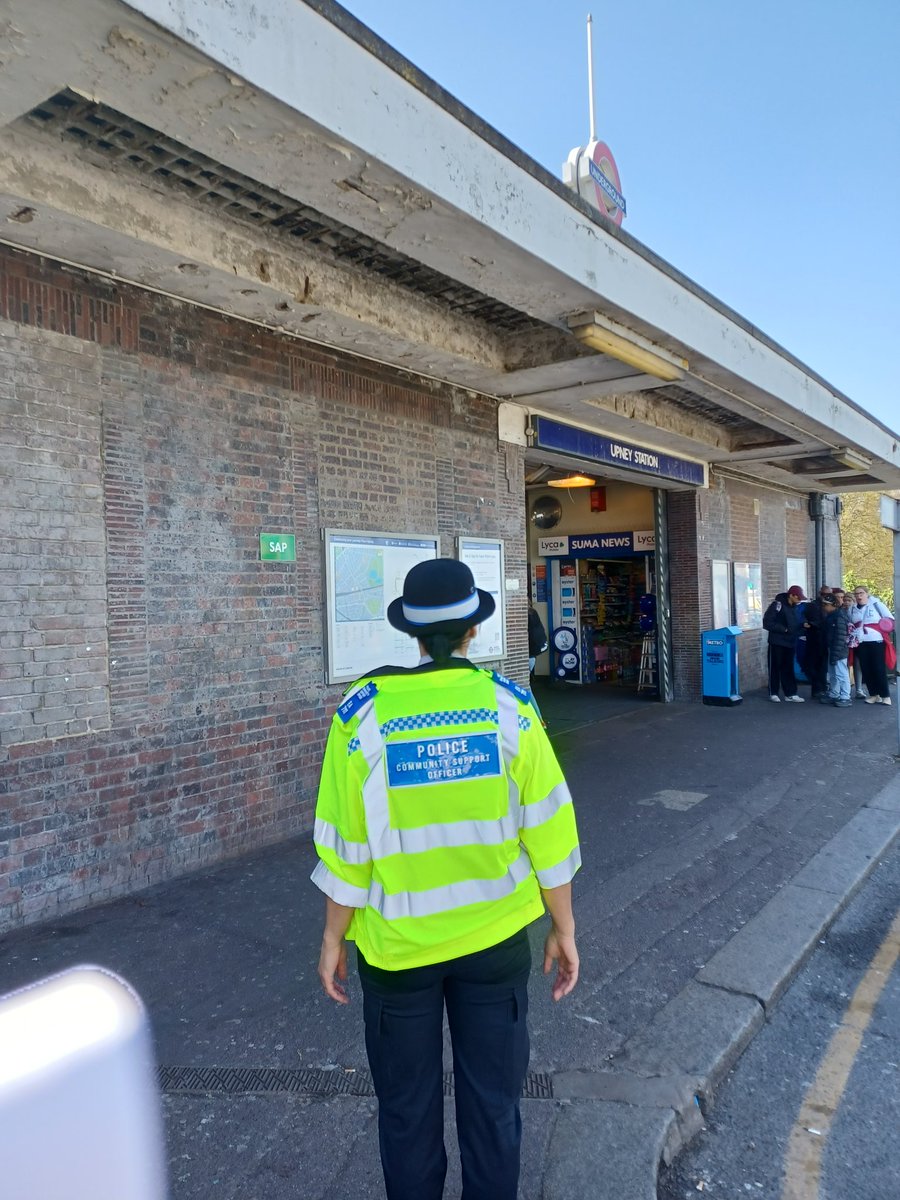 Longbridge Police Safer Neighbourhoods Team (@mpslongbridge) on Twitter photo <a href="/MPSLongbridge/">Longbridge Police Safer Neighbourhoods Team</a> SNT officers conducted a high-visibility foot patrol at Upney Station and along Upney Lane to address robbery-related incidents. <a href="/MPSLongbridge/">Longbridge Police Safer Neighbourhoods Team</a> SNT officers conducted a high-visibility foot patrol at Upney Station and along Upney Lane to address robbery-related incidents.
