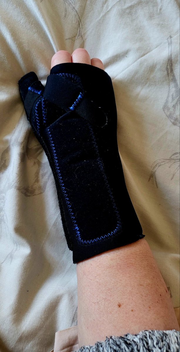 robcstanley's tweet photo. Ouch! Welcome to the world of tendinitis. https://t.co/UNSi7ymEIE