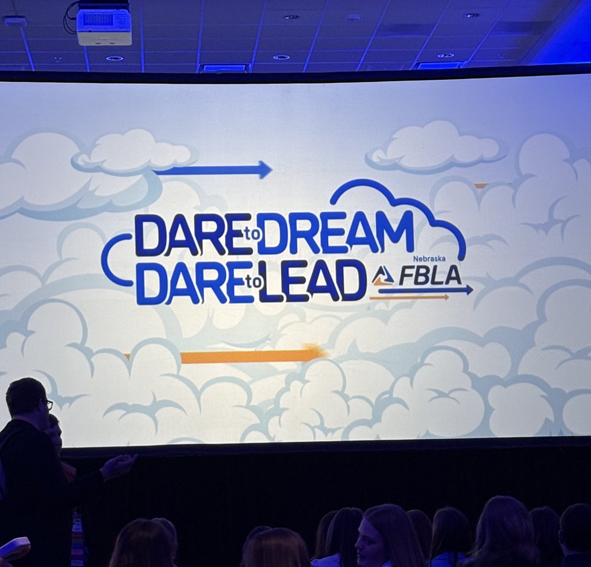 Lynn Blex tweet media