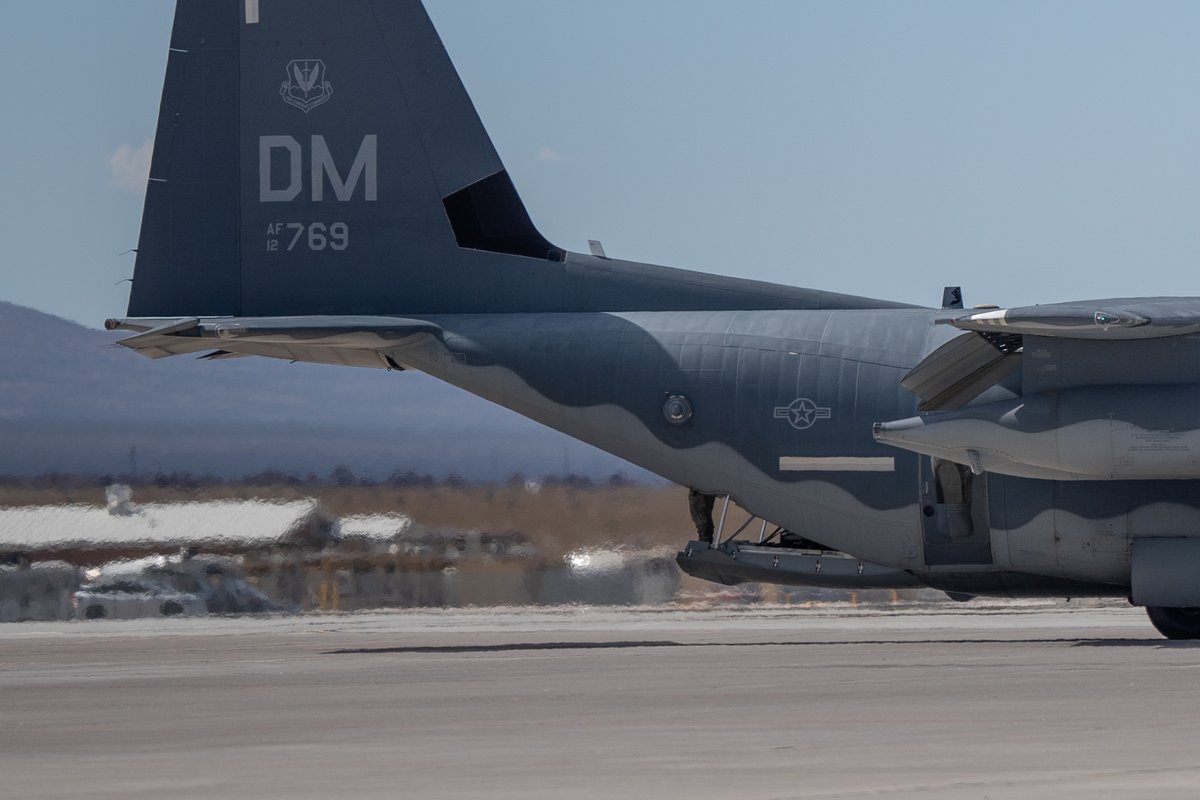 AirdyneAero's tweet photo. An HC-130 Combat King II with SABIR from @DMAFB and a HH-60 helicopter suddenly landed during routine MQ-9 touch-and-go training to conduct ground-based refueling at Creech Air Force Base.

DVIDS photo by Clark Nieddu. https://t.co/d54mJdirS7