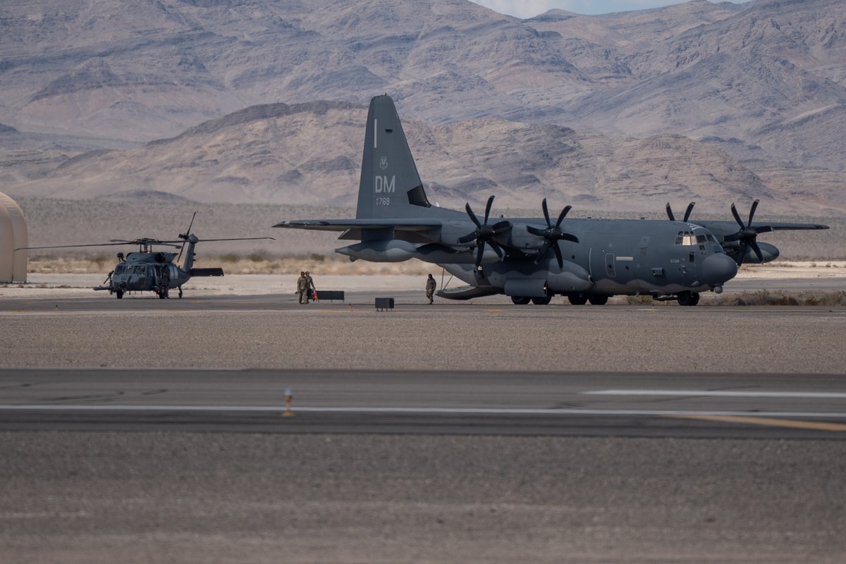 AirdyneAero's tweet photo. An HC-130 Combat King II with SABIR from @DMAFB and a HH-60 helicopter suddenly landed during routine MQ-9 touch-and-go training to conduct ground-based refueling at Creech Air Force Base.

DVIDS photo by Clark Nieddu. https://t.co/d54mJdirS7