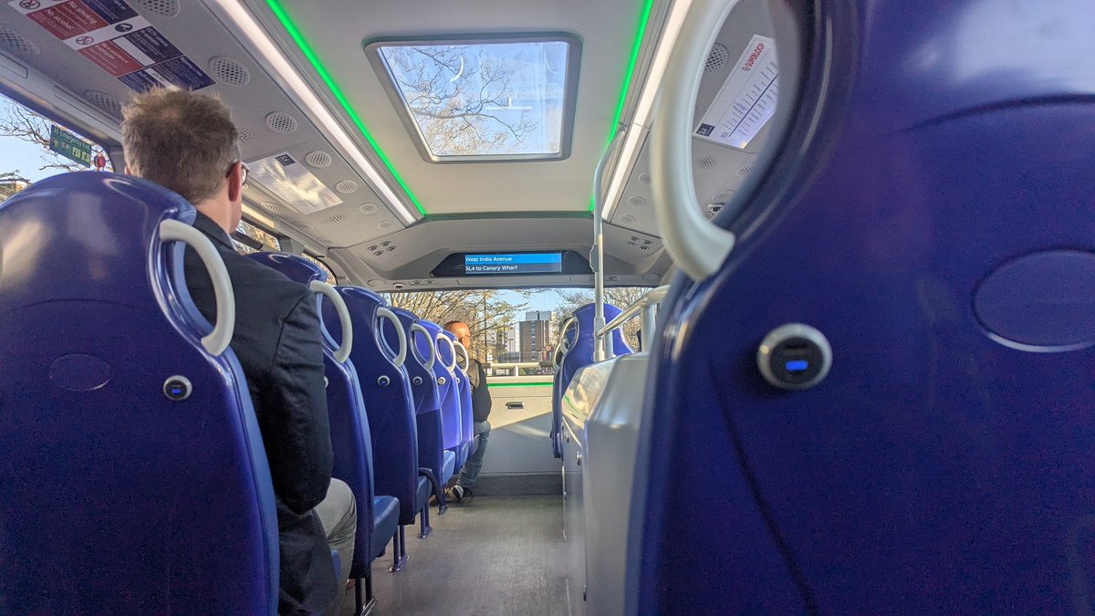 ClaudiaNavar's tweet image. Just had a ride on the #SL4 It is so cool and made it to Grove Park in no time. Game changer for us