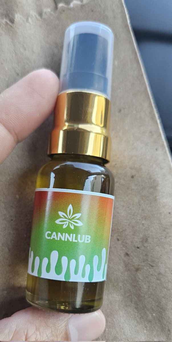 ntrbros's tweet photo. CANNLUB 80ml, 40ml y 30ml (entrega a domicilio) El lub que te hará sentir más 💚🔥🍆🍑 https://t.co/fBLtRh5wbJ