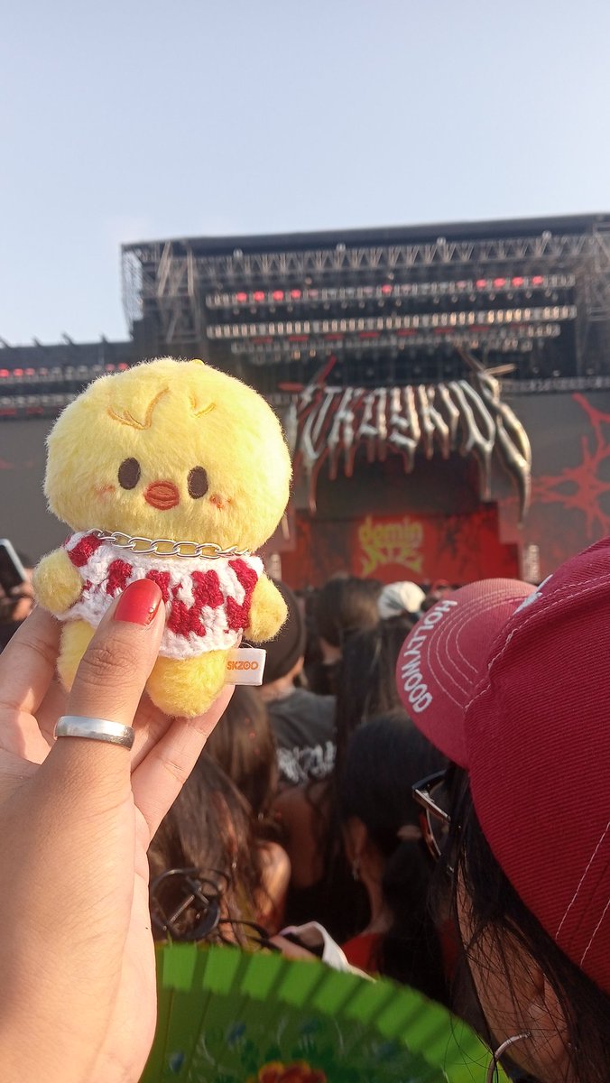chnlxchips's tweet photo. Stray Kids en Lima fue lo mejor que me pasó este 2025. Cinco años casi esperando por ellos y por fin los vi ayer, gracias por darme una experiencia magnífica 😭😭😭😭😭😭😭😭😭😭😭😭😭😭😭😭😭

#dominATE_LIMA #dominATE #StrayKidsInPeru https://t.co/gsTp845TUK