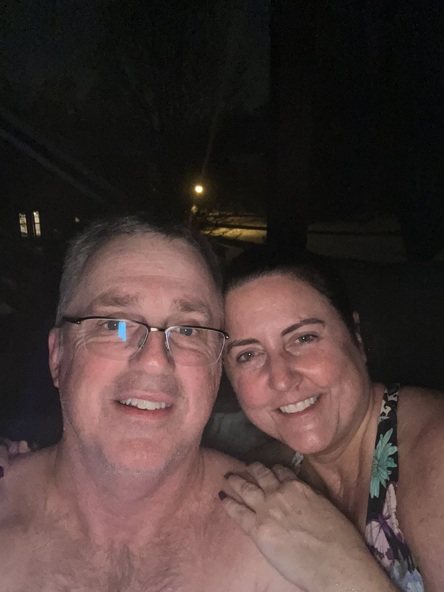 Knight8950's tweet photo. Happy Birthday to my beautiful and talented wife. I Love you! @FoutzAndrea https://t.co/KXWyYcgEzt