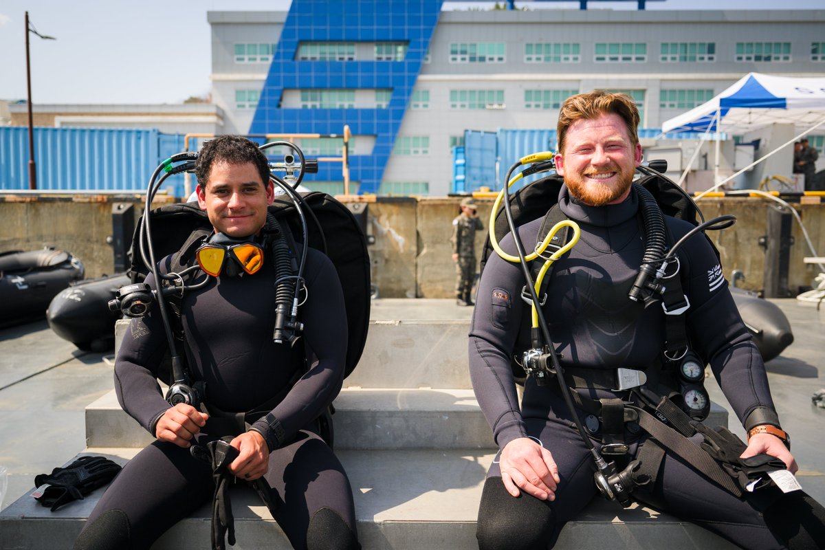 USPacificFleet's tweet photo. ๐คฟ U.S. & ROK divers team up at Jinhae for SALVEX 2025, diving deep into partnership and salvage ops! ๐๐บ๐ธ๐ฐ๐ท #SALVEX #StrongerTogether https://t.co/BqHVeLswUO