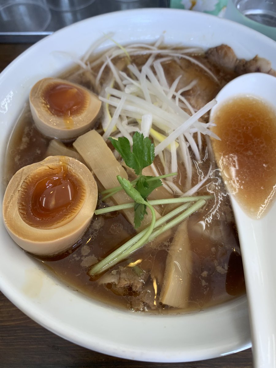 unkochan0204's tweet photo. @bozu_108 防府の中華そば今里

周りに平廉　まるにぼ　大島ラーメン等美味しいとこ多いので是非 https://t.co/gRG0e7I1Gw