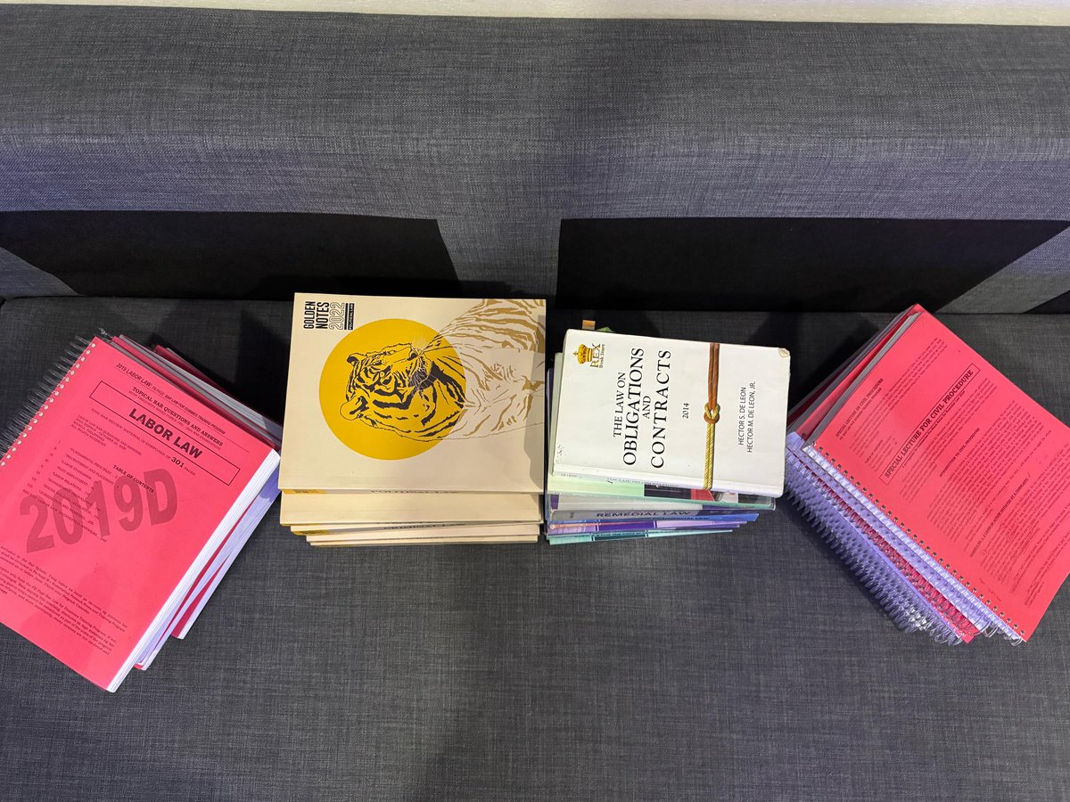 BarDiaries2025's tweet photo. Take all: FREE โฅ๏ธ Shipping fee to be shouldered by the taker. DM lang po!
๐San Juan Manila
Note: Yung BLD notes is for 2025 bar review program. Nilagay daw po nilang 2019 to avoid reproduction of materials.
#AMYzingbar #Bar2025 #AMYingforexcellence #AJustBar https://t.co/Ud7GDi8QF1