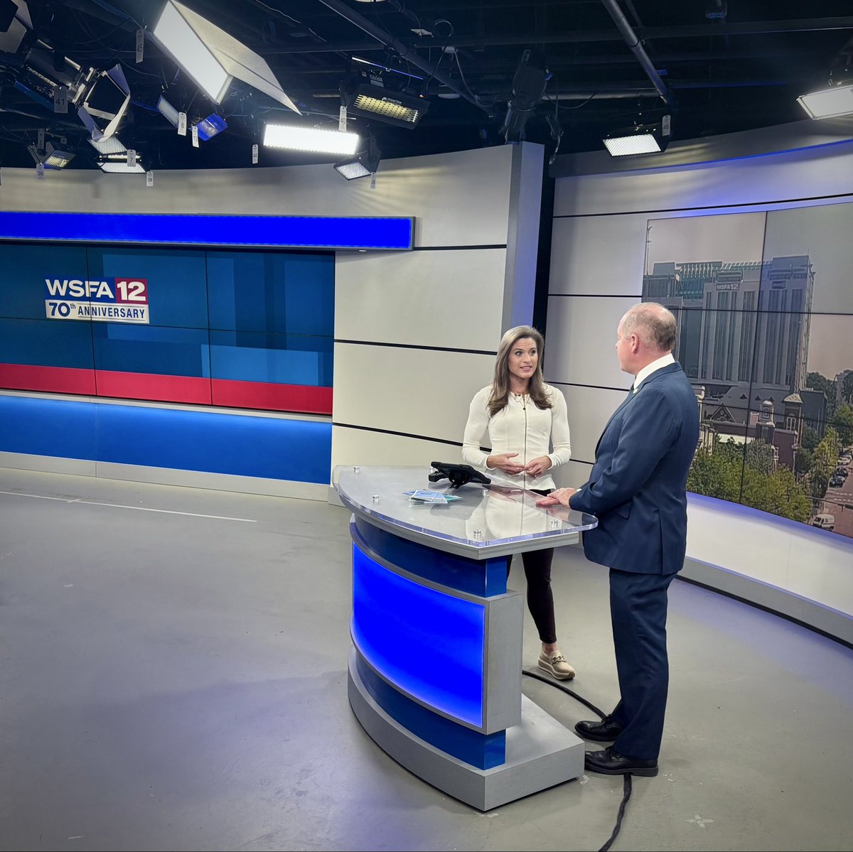 ABPPalabamagov's tweet photo. Thank you @wsfa12news for having @DirectorCamWard on today to talk about #SecondChanceMonth and #ChangingtheCourse! The Changing the Course art show is coming up quickly on April 15 from 5-7:00 p.m. at @AlabamaArchives. https://t.co/lwUwYDiww1