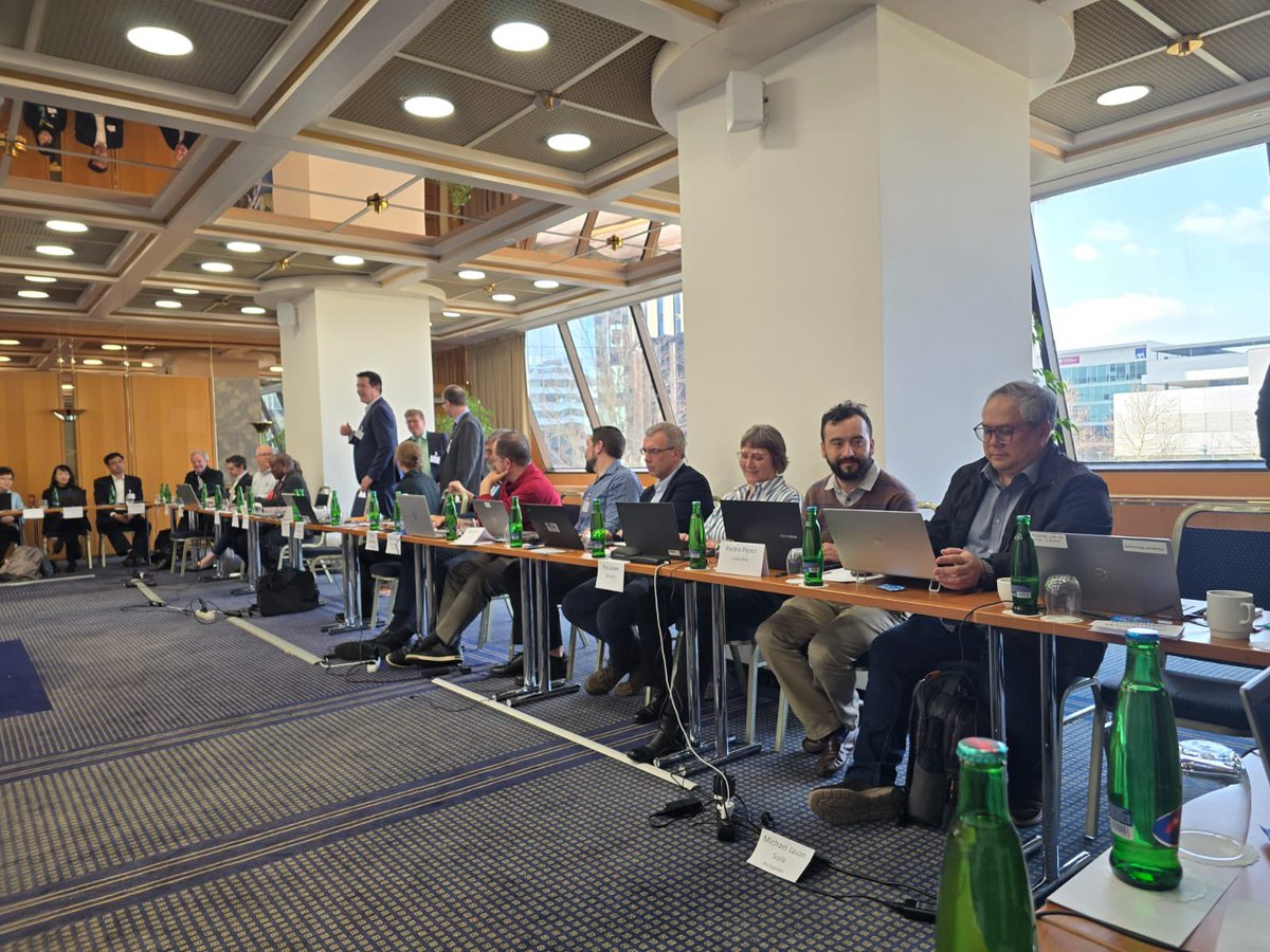 sicsuper's tweet photo. 🇨🇴 La SIC del cambio participó en la 10.ª Reunión del Sistema de Certificación de la OIML en Praga 🇨🇿

Colombia, con el Ing. Pedro Pérez Vargas, lideró el Grupo de Promoción y Sensibilización, las decisiones tomadas guiarán la Metrología Legal. ⚖️🌍 #SIC #OIML #MetrologíaLegal https://t.co/oMfTjRHNIo