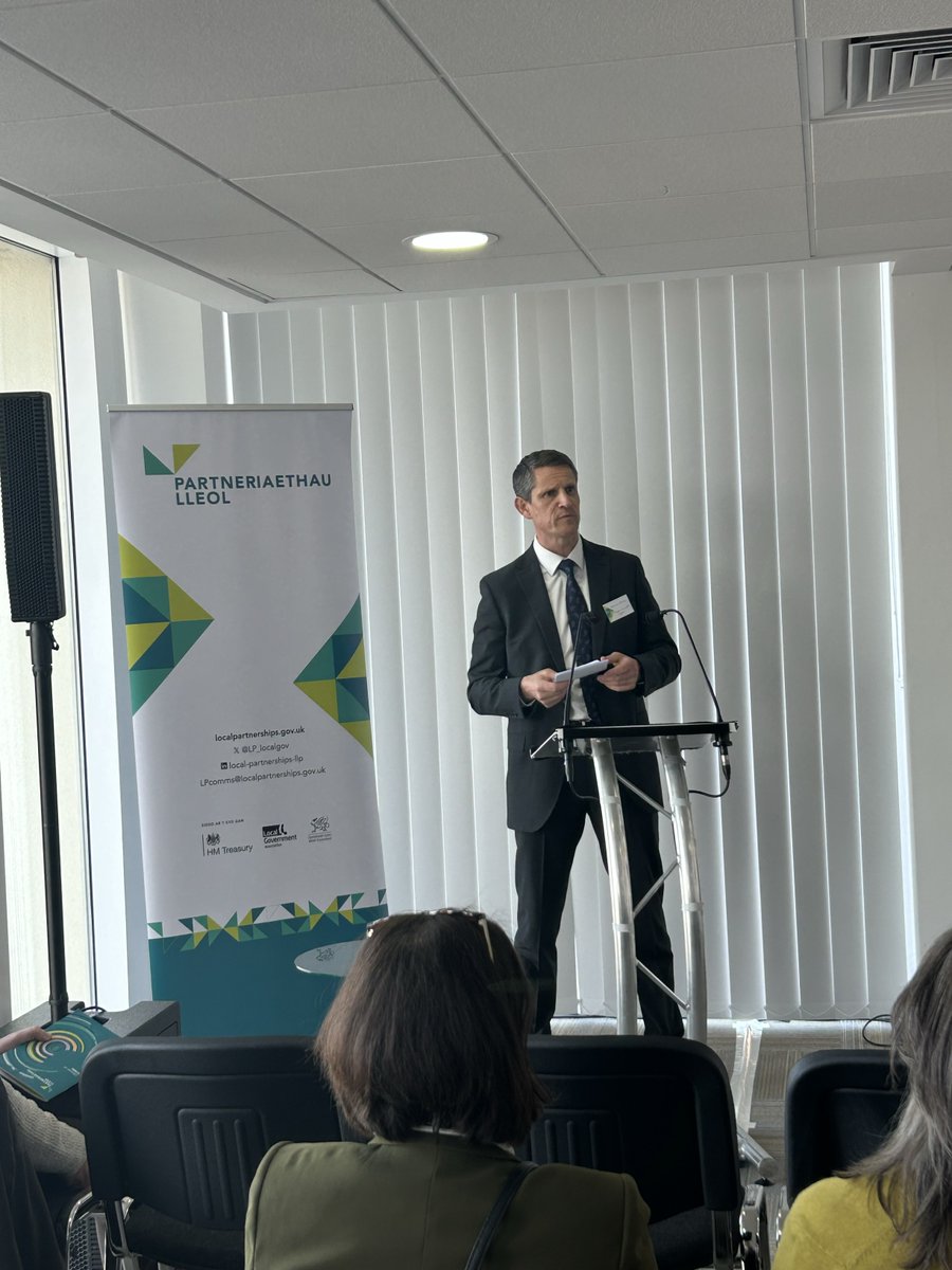 Great to hear from @LP_AdeleG and Rhys Horan from Local Partnerships and Richard Evans, CEO of Trydan Gwyrdd Cymru, at our "Celebrating Partnerships" event in Llandudno this evening 👏
