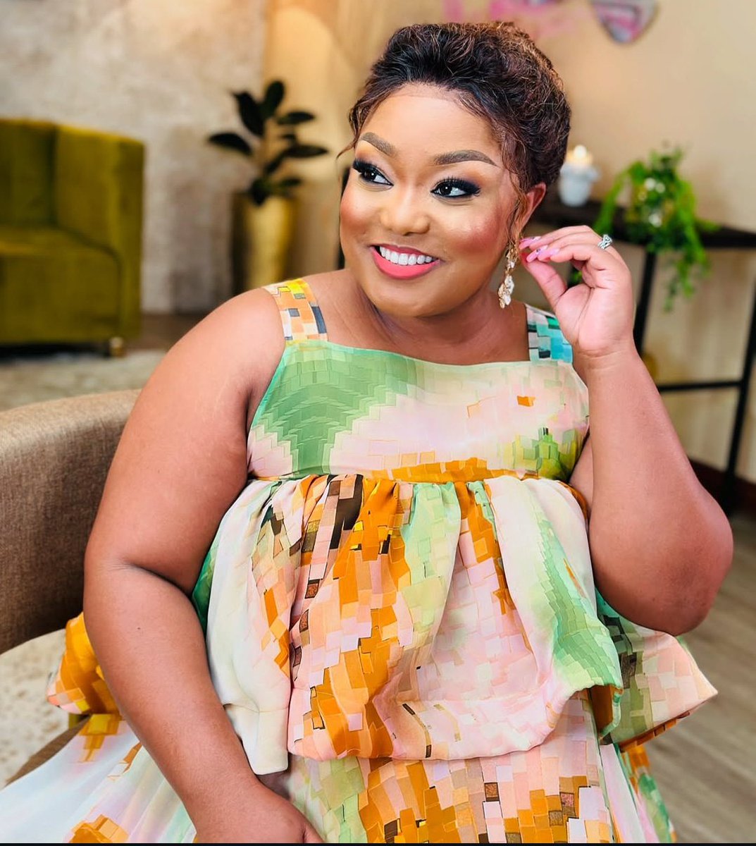 MkhwanaziTl's tweet photo. May God remember this Queen❤️#UthandoNesthembu https://t.co/rwPBUa0aJq