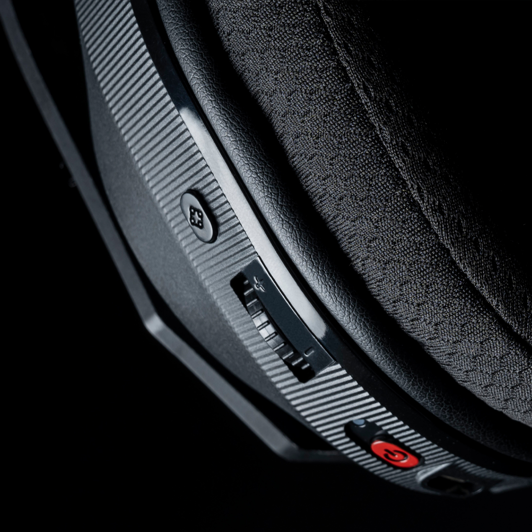 RIGGaming's tweet photo. Gear Up wherever you choose to play with the #600PRO https://t.co/jADG6LlhF1