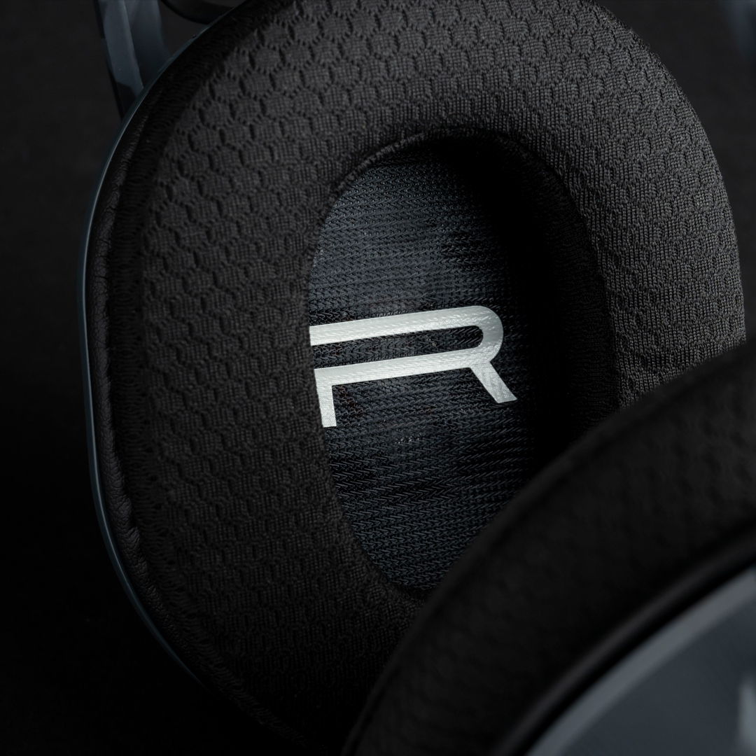 RIGGaming's tweet photo. Gear Up wherever you choose to play with the #600PRO https://t.co/jADG6LlhF1