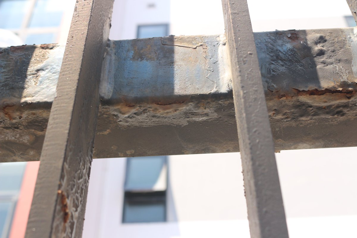 NinhBinhDHA's tweet image. How to Remove Stubborn Rust and Paint – Tips from the Experts at DHA Ninh Bình! 
#DhaNinhBinh #SteelExperts #RustRemoval #PowderCoating #SteelPipes #ISO9001 #VietnamSteel #MetalCareTips #HanexMetal #MadeInVietnam