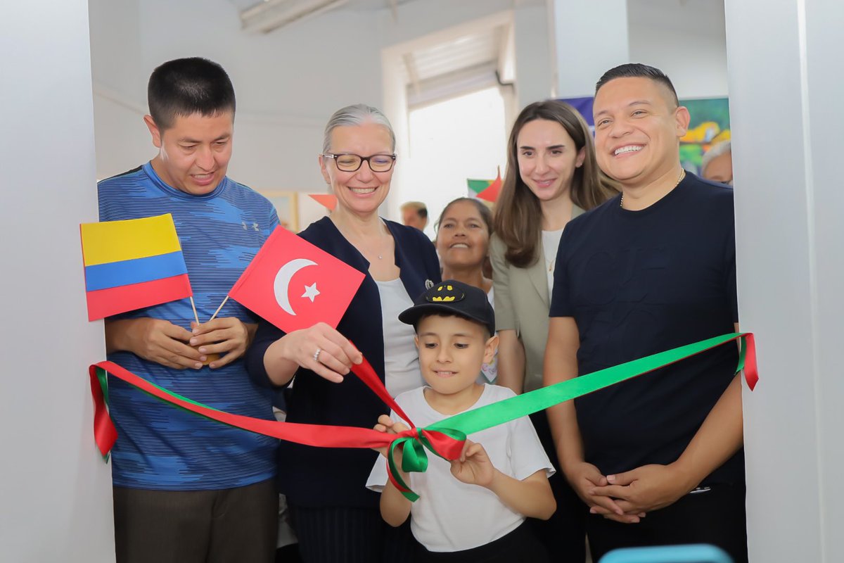 Voy hacer de esta donación de <a href="/TIKAenColombia/">TIKA Colombia</a> y <a href="/OIMColombia/">OIM Colombia</a> una oportunidad para que la población con capacidades diversas generen ingresos monetarios. #progresagirón