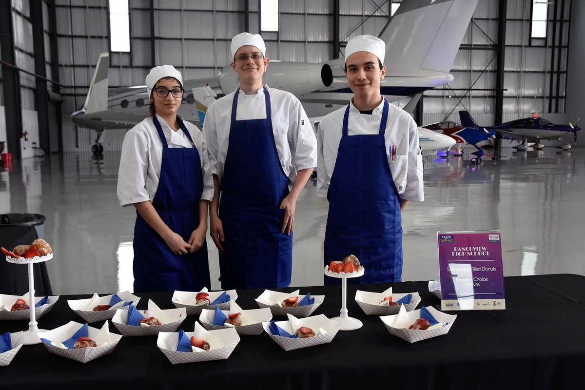 GalaxyFBO's tweet image. Back for seconds! Galaxy FBO in Addison is hosting the 2nd Annual Taste of the Tarmac - Friday Night, April 11 - where aviation meets culinary excellence. Join us for an evening of gourmet bites &amp;amp; hangar-side hospitality.

#TasteontheTarmac #VisitAddison 

visitaddison.com/event/taste-on…