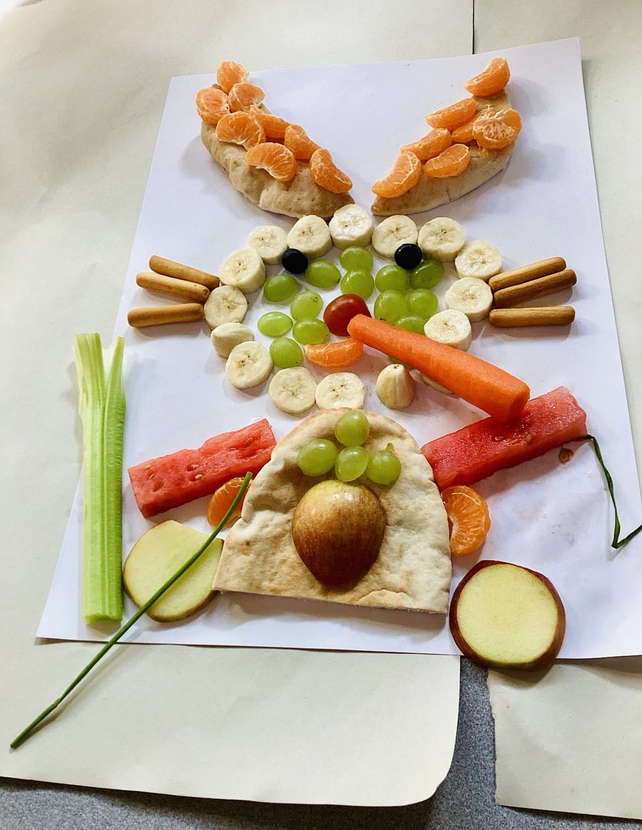FullOfBeansFit's tweet image. healthy food pics today at camp !! Kids loved to eat them too for a healthy snack afterwards !

@HAF2025 @EdsentialUK #fullofbeans