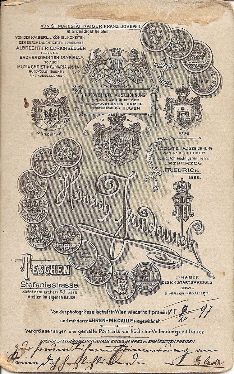 aszebeskidy's tweet photo. “Głos Ziemi Cieszyńskiej”, “przypomina że mija 220 lat od czasu, kiedy przez Napoleona stolica z Wiednia zmuszona została ewakuować się do Cieszyna. Choć Cesarz mieszkał we Frydku, wszystkie instytucje i ambasady zostały przeniesione nad Olzę. https://t.co/MldME4LUfp