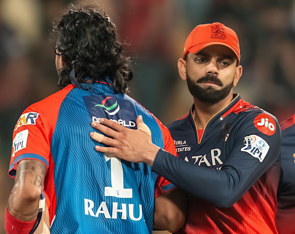 Virat Kohli appreciating KL Rahul's innings and congratulating him. ❤️