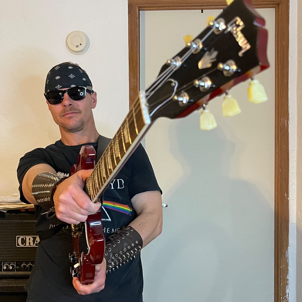 Set4th is now a trio band. #Set4th is a father and his two kids. Eleven-year-old Pike T. drums, eight-year-old "Boe The Bassist" and Pike G. lead vocalist/guitarist.

#heavymetalnews #rocknroll <a href="/gibsonguitar/">Gibson</a> #ibanez #music #news #heavymetal #musicians #crateamps <a href="/gretsch/">The Gretsch Company</a> #USA