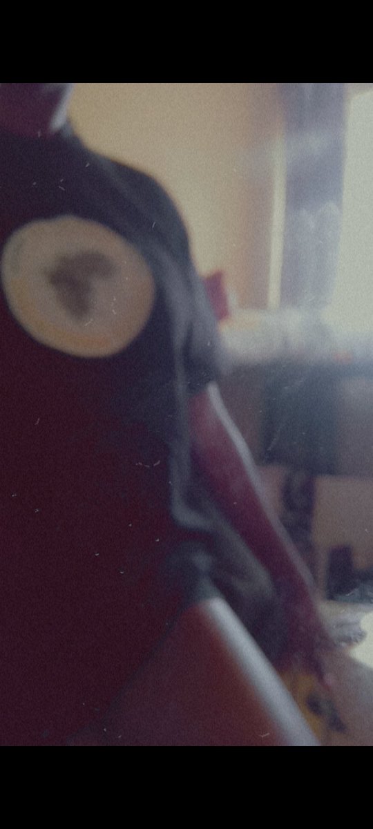 That hazy feeling you get you hand over yourself to me🎀

When you realize I'm the one in control 😌

You put yourself at my feet, begging me to destroy you,your pride and most of all your wallet😈
#findomdom
#paypig #cashcow #cashdom #slave