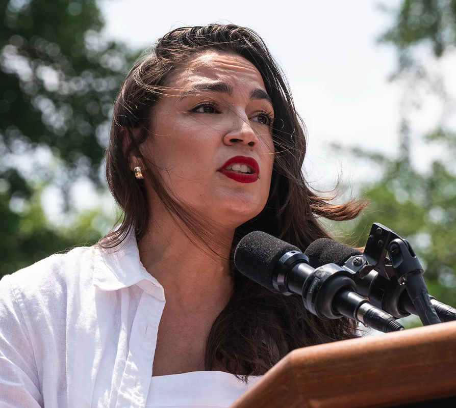 BREAKING: Democratic Representative Alexandria Ocasio-Cortez enrages the corrupt MAGA members of Congress by calling on them to reveal any recent stock trades made during Donald Trump's tariff disaster.

This could expose a mountain of insider trading...

"Any member of Congress