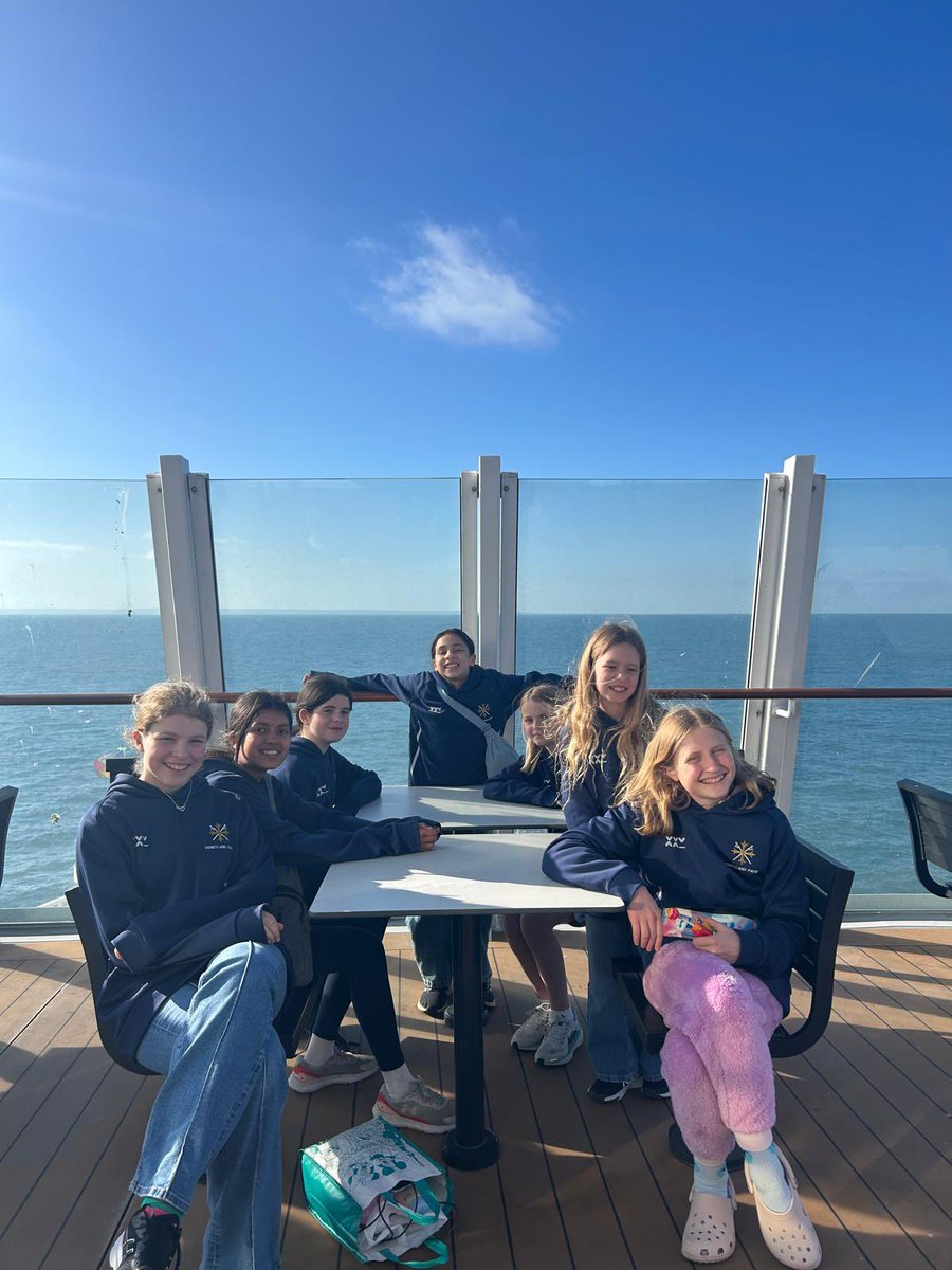 Eltham College Netball tweet media