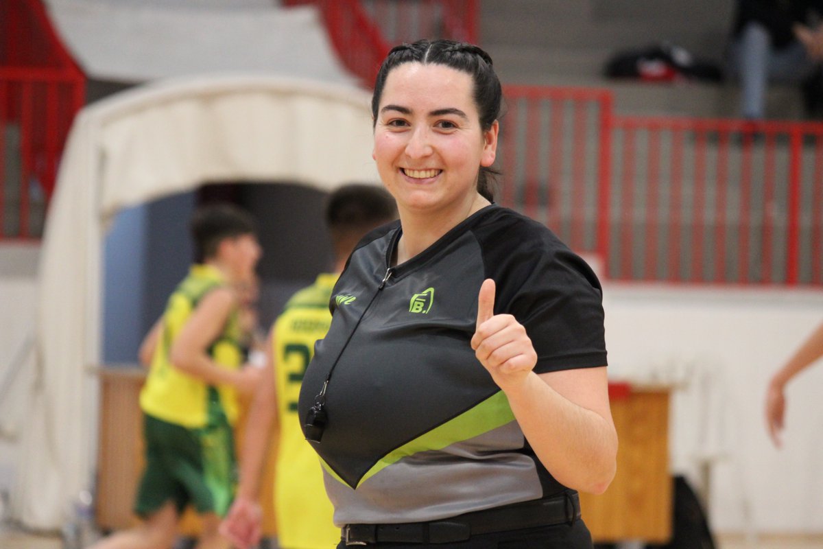 FABJaen's tweet photo. J1 de la 🏆 #FaseFinalIMJaén2025

📆1️⃣0️⃣ de abril⛹️‍♀️
⏳3º Periodo
🏀Medyclinic Ska Logistic @CBAndujar 5⃣9⃣🆚4⃣2⃣The Cultural English Centre @CABLinares
  
🏟️ Pabellón Municipal
📍@aytoandujar

#BaloncestoAndalucía
#SomosElSur https://t.co/AaTQGlJo1V
