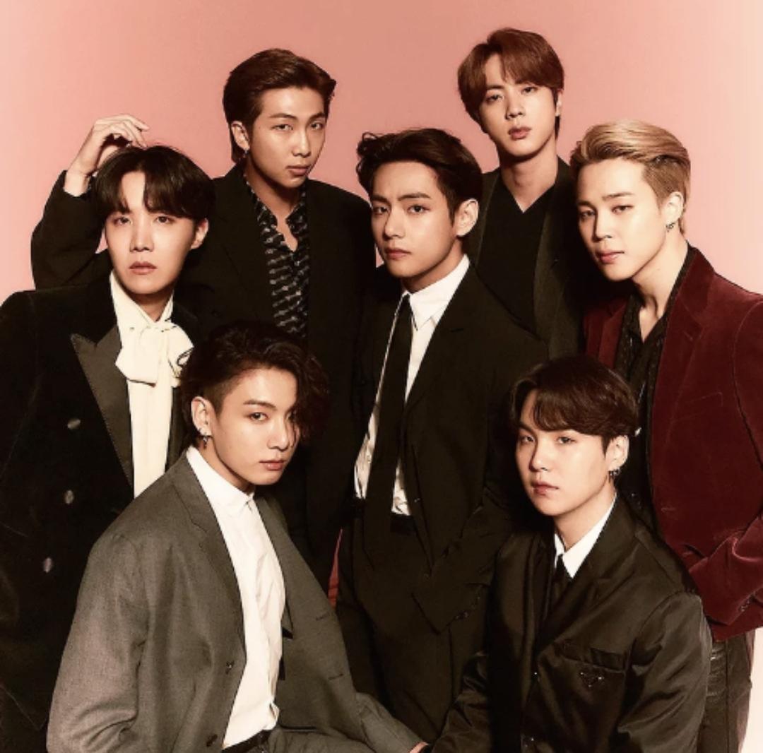 korezincom's tweet photo. [#Pann/#Nate] Tüm #BTS Üyelerinin Askerliğinin Bitmesine Sadece 2 Ay Kaldı

@BTS_twt @bts_bighit #방탄소년단 #BTSARMY #RM #Jin #진 #SUGA #슈가 #jhope #제이홉 #Jimin #지민 #BTSV #V #뷔 #JungKook #정국 

https://t.co/8CqK9LKTH2 https://t.co/08bu3yWV11