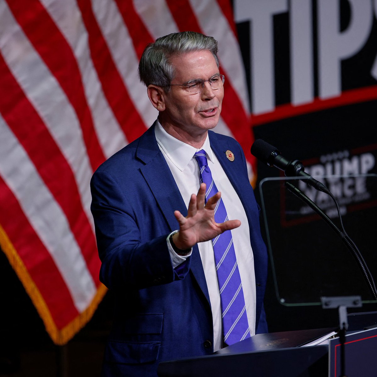 This is Scott Bessent:

Trump's Treasury Secretary leading tariff talks with 70+ countries.

In 1992, he DESTROYED the Bank of England with George Soros.

Now, his $600B gamble will completely transform global trade.

Here's why Trump REALLY picked Bessent as Treasury Sec: