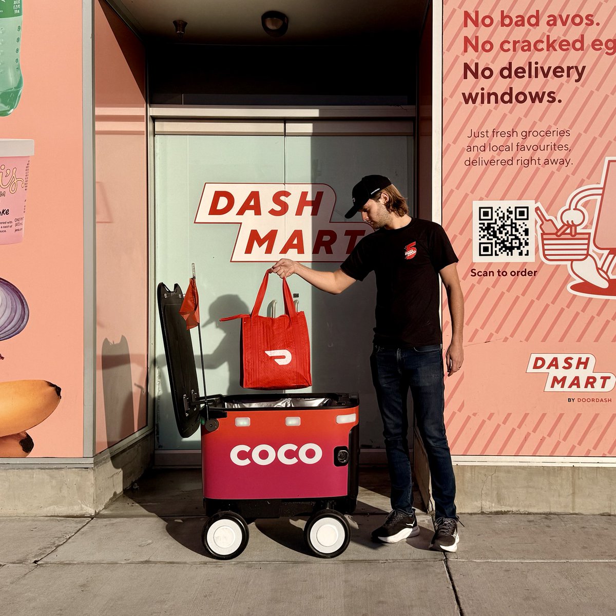 zac_rash's tweet photo. We're excited to announce our global partnership with @DoorDash starting with Los Angeles, Chicago, and Helsinki!

600+ merchants, over 100,000 orders completed, and just getting started.

https://t.co/FqpDxEWLd6 https://t.co/CllMmEOYqB
