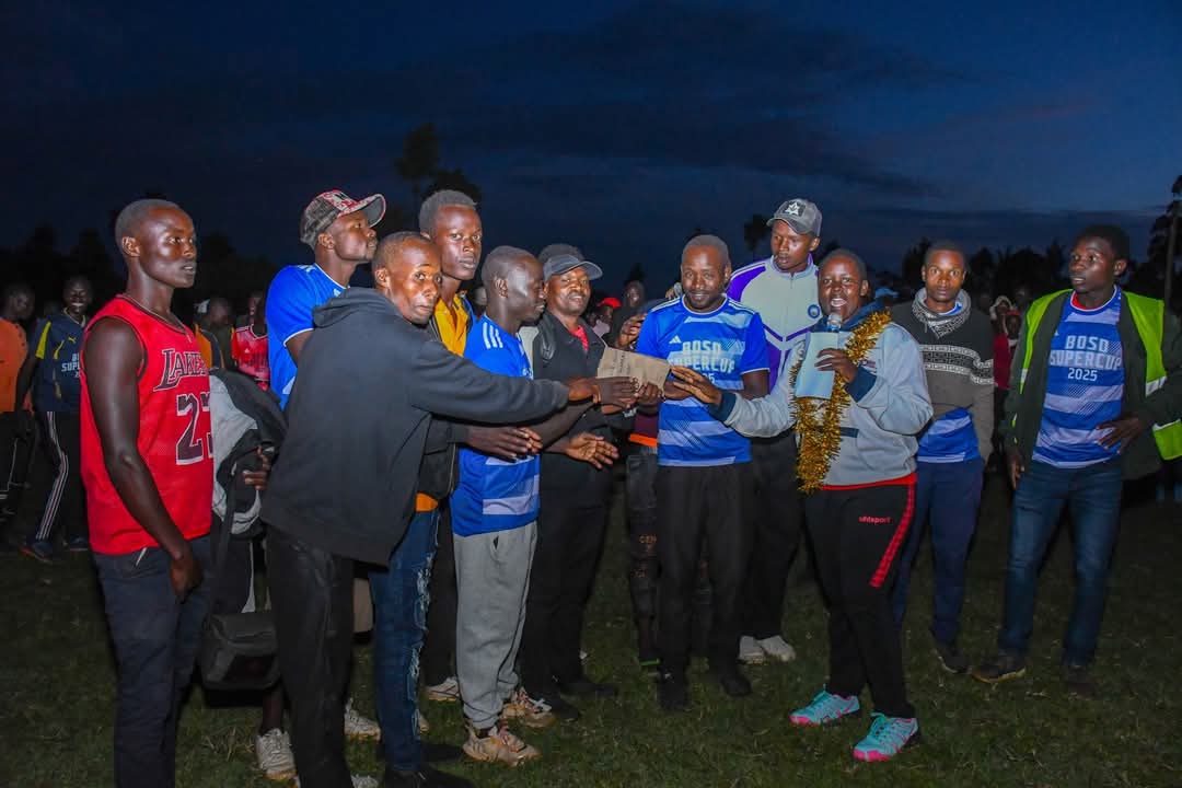 Muge_Cynthia's tweet photo. To crown the day, the awarding went down at Manman grounds!
Congratulations to the teams from Kemeloi/Maraba ward proceeding to the next level.
Aldai Constituency.
#BOSOSUPERCUP
#CheptiKonyool
#MonetizingTalent https://t.co/MTluj3NNov