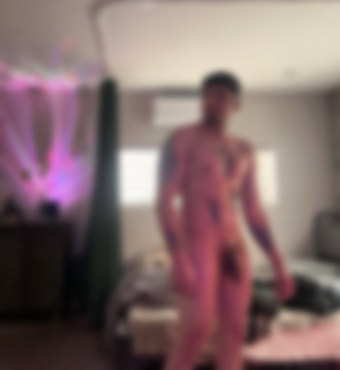 BabyLuisOficial's tweet photo. https://t.co/YNiyfSVg6X
Or 
Telegram (please message IG: Erosbarberspa ) https://t.co/XTiTE1P5o9