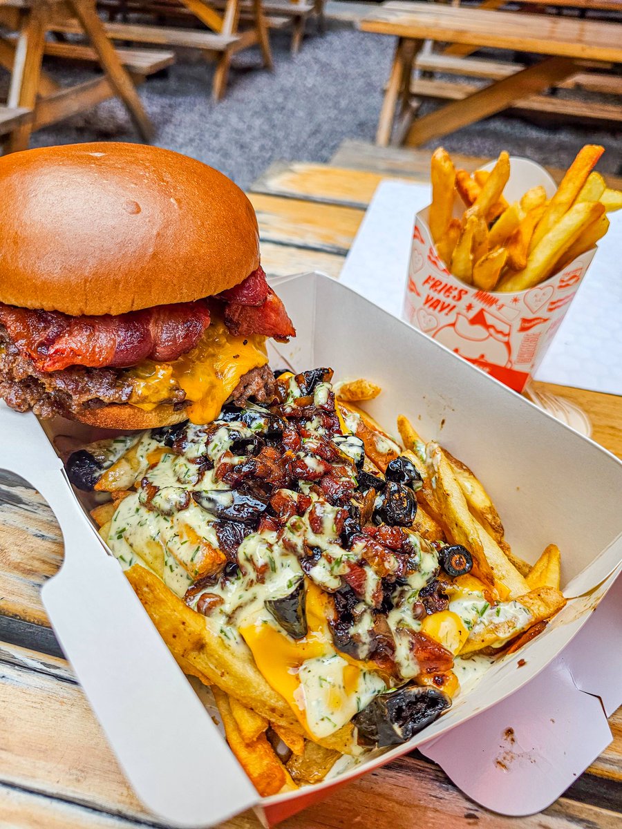 chubbiesburger tweet media