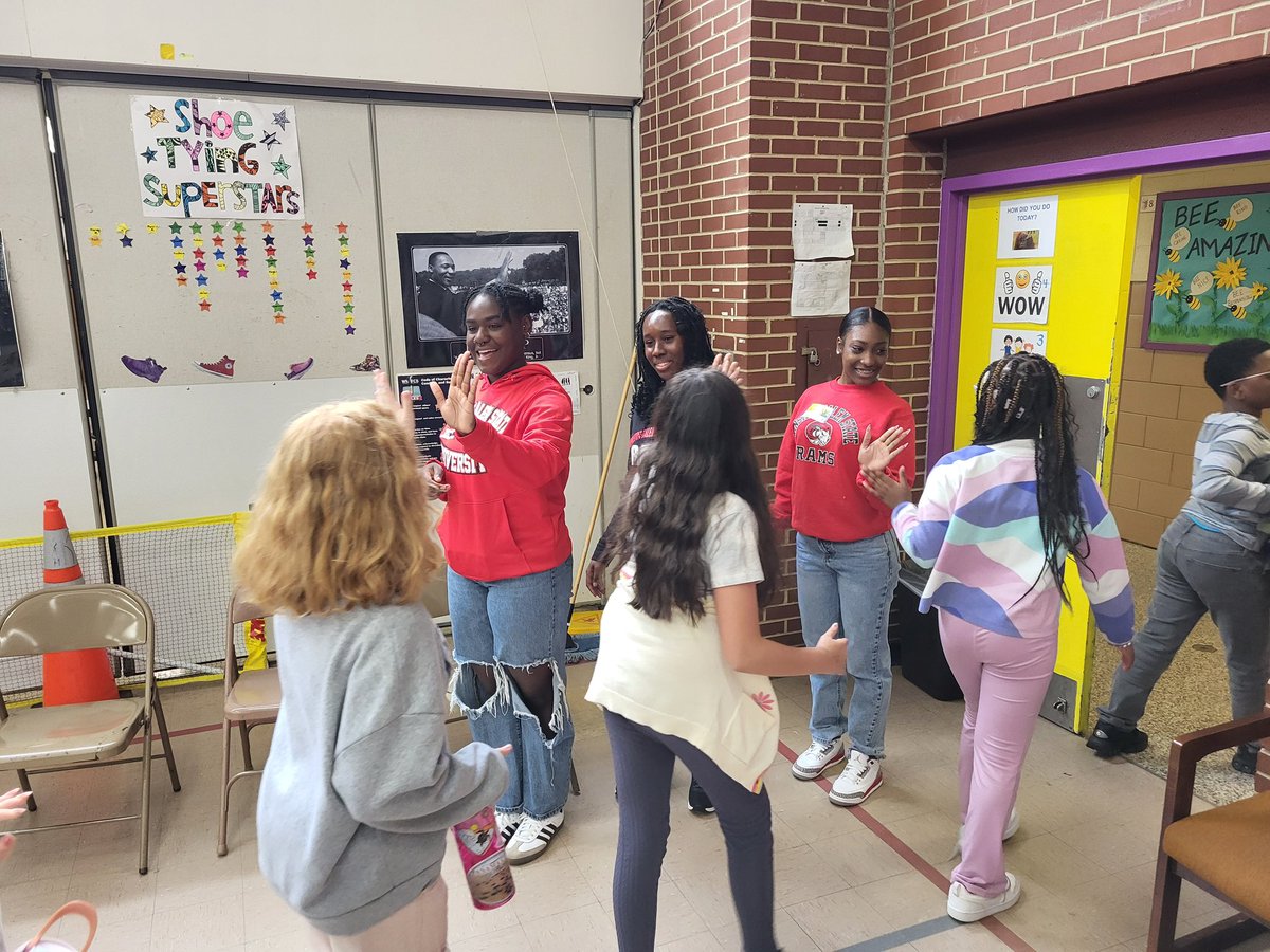 WSSU_Athletics's tweet photo. #RamsintheCommunity
We are incredibly grateful to Brunson Elementary School for inviting our WSSU student-athletes to participate in the 2025 Math Madness event. https://t.co/rN3YKKCg3w