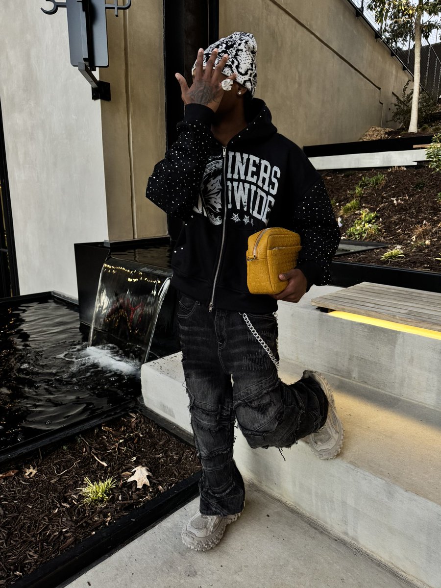 SKI🏴‍☠️ tweet media